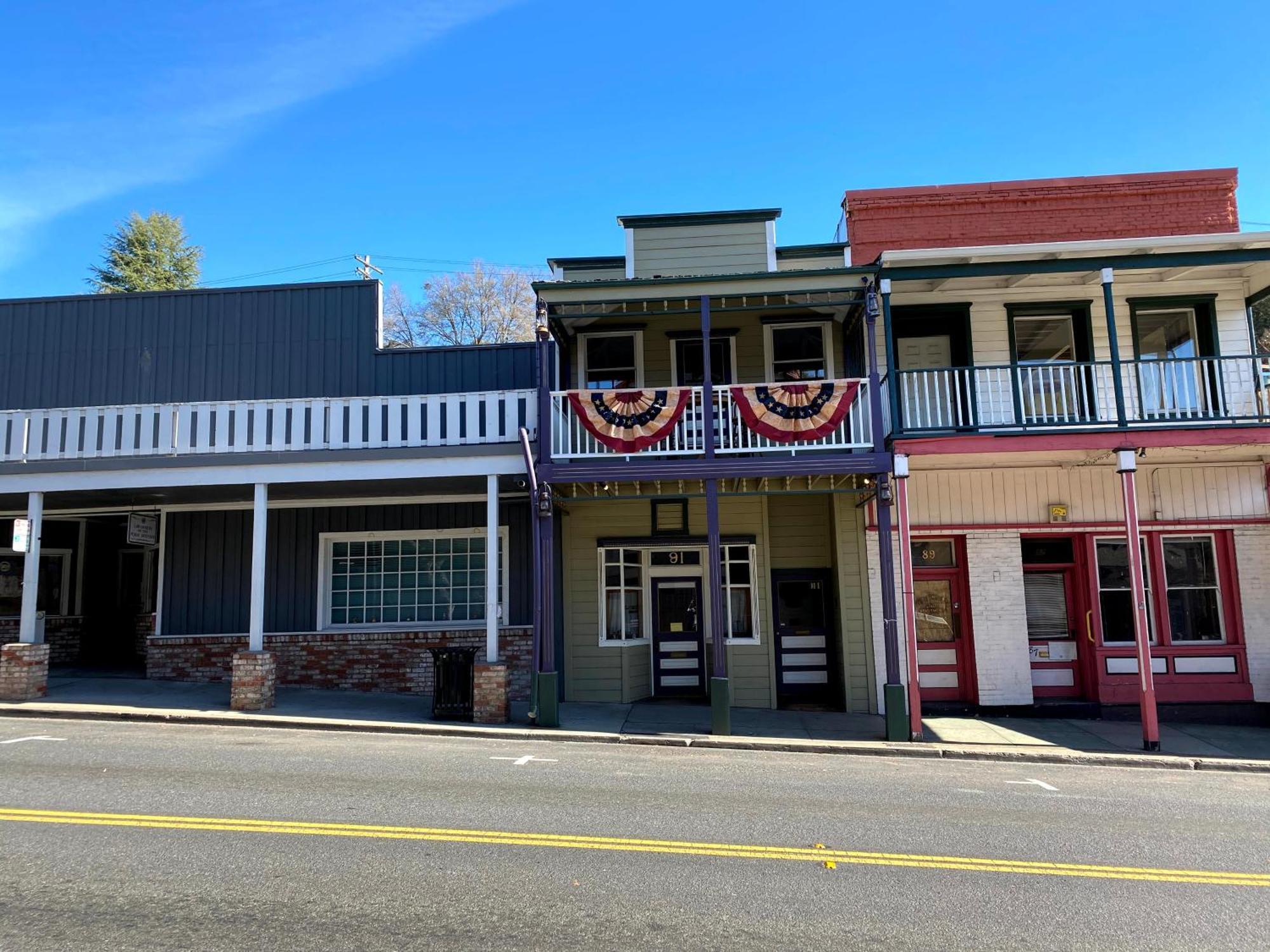 דירות סונורה Historic Washington St Balcony מראה חיצוני תמונה