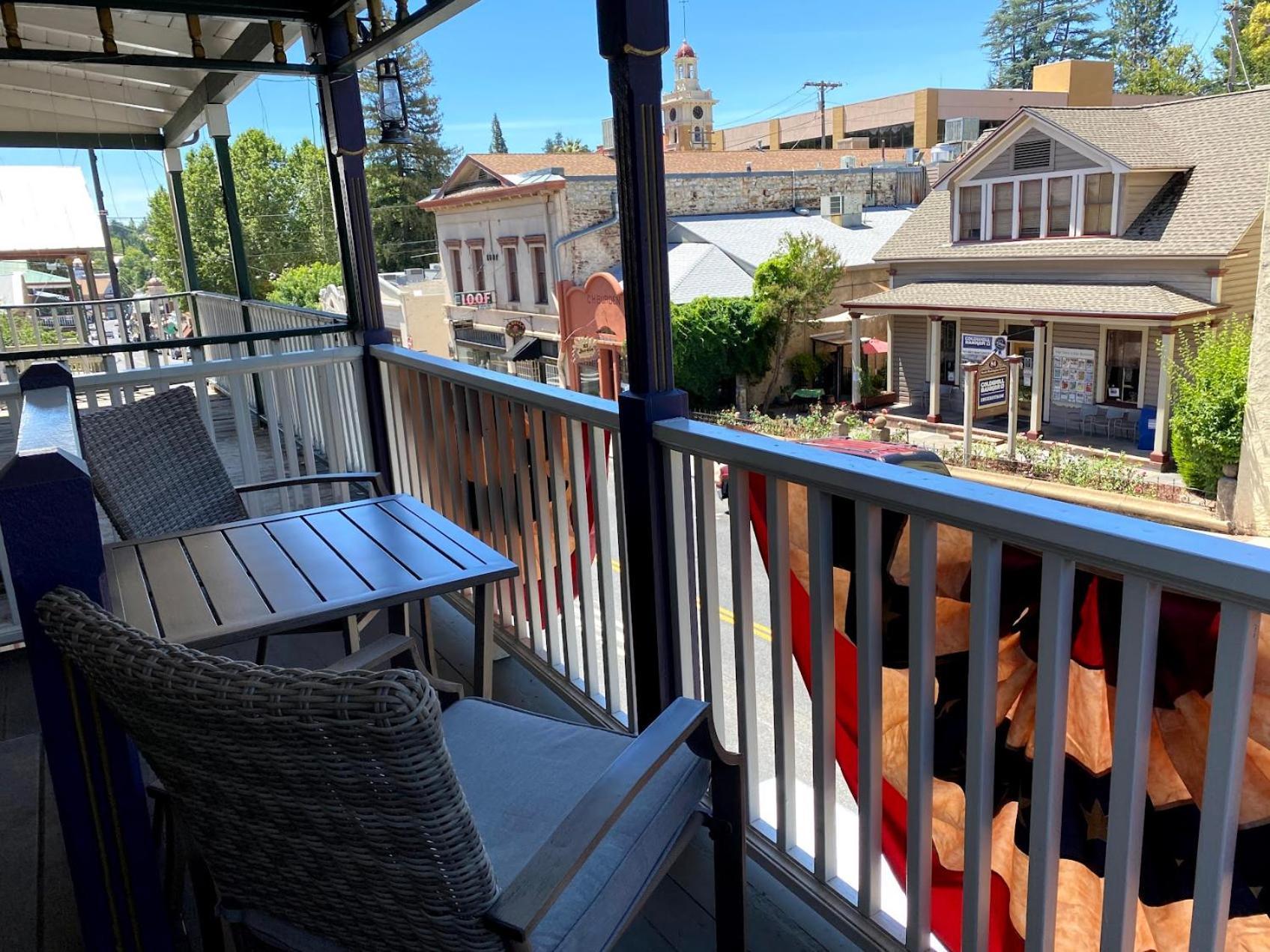 דירות סונורה Historic Washington St Balcony מראה חיצוני תמונה